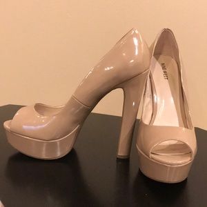 Nine West 8.5 Nude heels